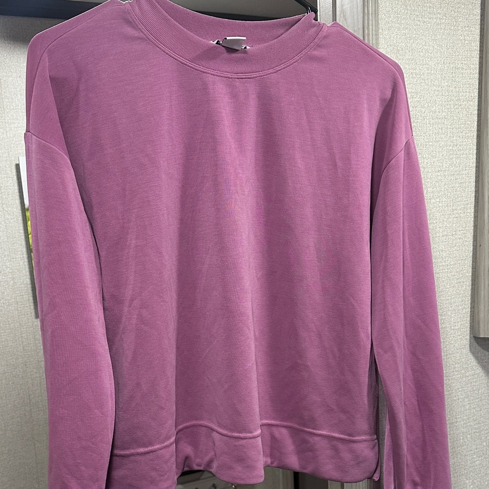 Athleta Women's Pink Crew Neck Sweater